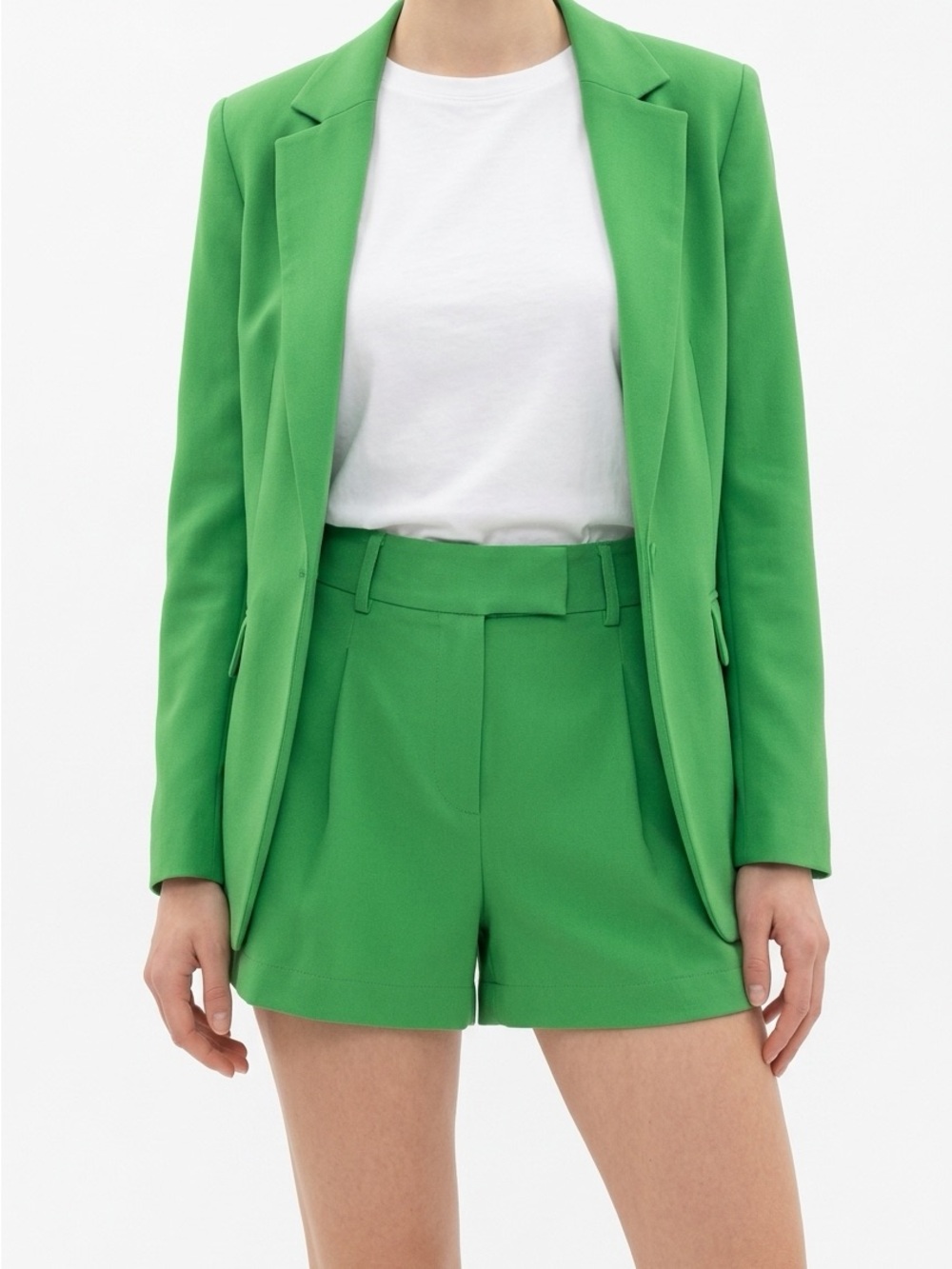Sincerely Jules Juniors Trouser Shorts Size 3/26 Green Pleated 2.5” Shorts